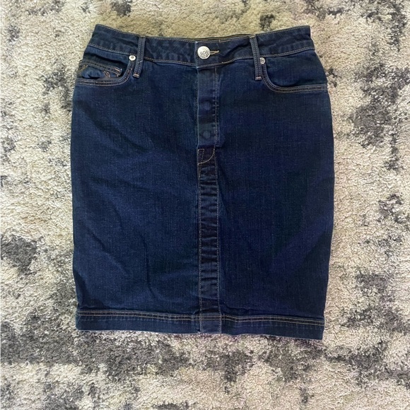 True Religion Vintage Mid-Length Dark Wash Denim Skirt Size 27 - Picture 1 of 8